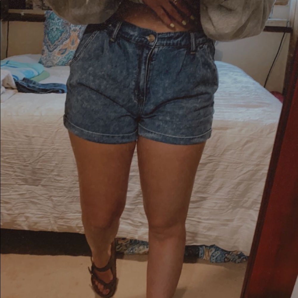American Eagle Mom Shorts size 10